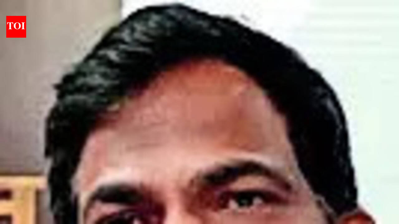 PMC orders monitoring of garbage points, closure of illegal meat shops