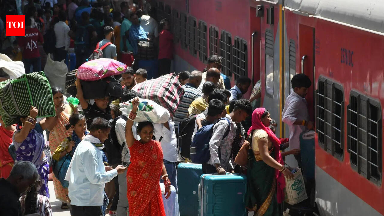 Migrants Race Home to Protect Vote