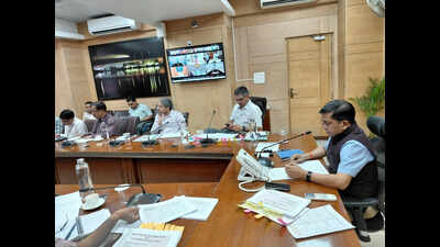 UPPCL admits 2-hr reconnection norm not met in 1.9L smart prepaid meters