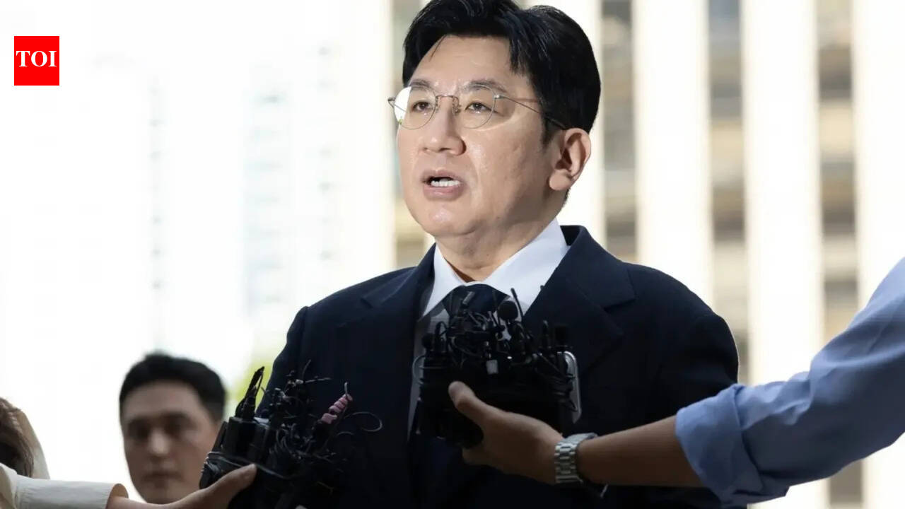 South Korean police seek to arrest Bang Si-Hyuk, K-pop music mogul behind BTS success