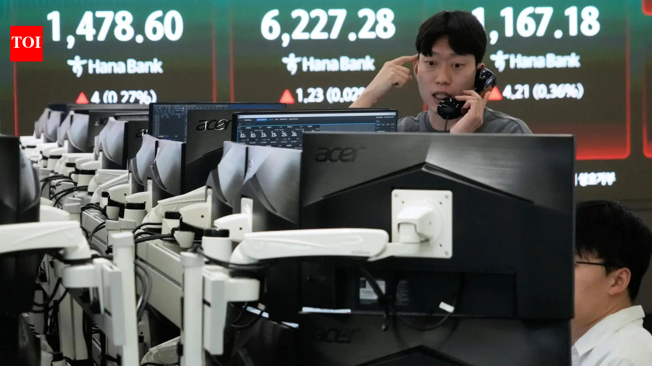 Asian Stock Markets: Asian stocks today: Markets mixed as oil prices ease, Iran talks keep investors cautious – The Times of India