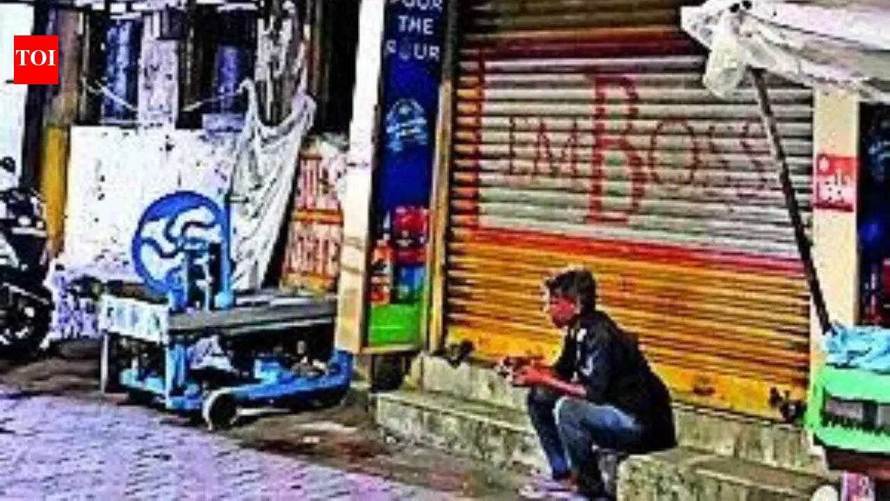 Election-Related Liquor Ban Causes ₹130 Crore Loss to Bengal's Hospitality Sector | Kolkata News - The Times of India