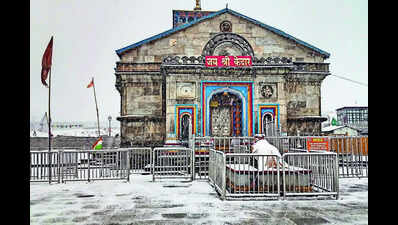 Heli darshan earnings at Kedar dip to Rs 3 cr in 2024-25 from Rs 10cr in 2023-’24