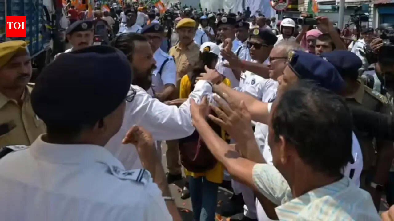 Khargosh, Uchchhe among dozen behind bars after EC's order for peace before Bengal polls | Kolkata News - The Times of India