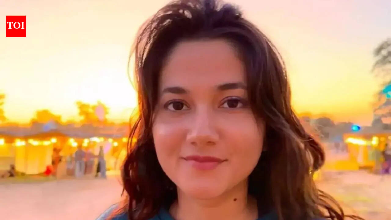 Who is Aaliyah Qureishi? Meet ‘Matka King’ star Vijay Varma’s ‘mystery girl’ who starred in Shah Rukh Khan starrer 'Jawan' | Hindi Movie News - The Times of India