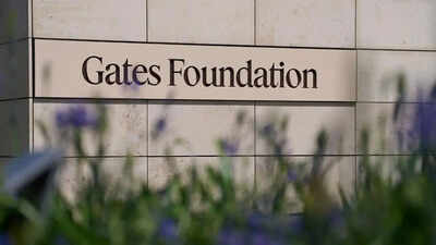 Weeks after Bill Gates announced his plan to shut down Gates Foundation; CEO sends 'layoff memo' to employees saying: This is a challenging time for our organization in ...