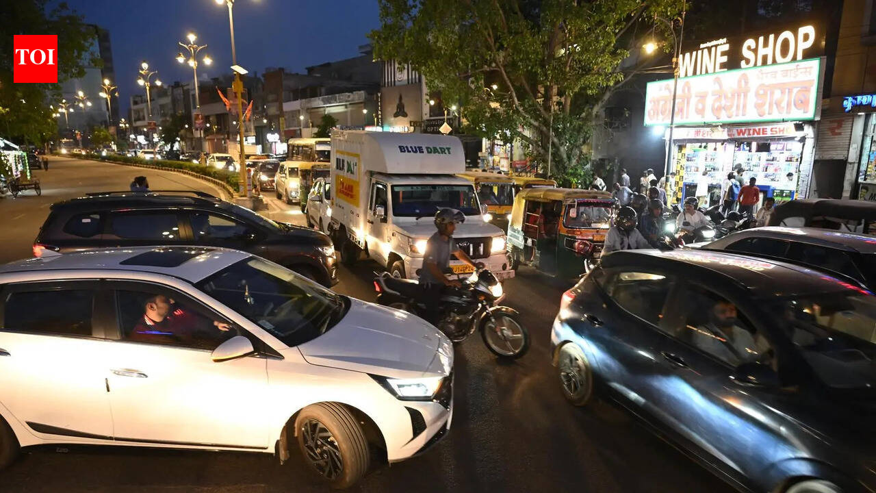 JDA proposes divider shift, U-turn bay on Sahakar Marg