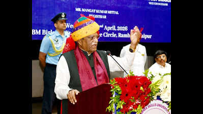 Raj Guv instructs universities to make annual convocation ceremony mandatory