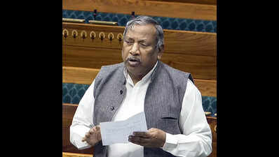 Finish embankment repairs before monsoon, Nalanda MP tells officials