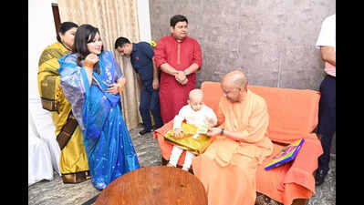 CM attends Mundan ceremony at OSD’s house