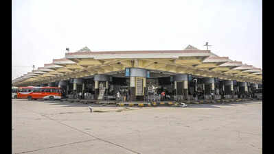 Lakhs stranded, travel fares soar as RTC strike cripples Hyd
