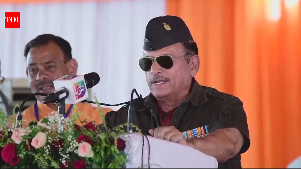 CM Bhajan Lal Sharma unveils war hero’s statue in Churu