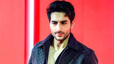 Ibrahim Ali Khan ‘randomly’ joins yacht wedding and dances, reveals 'stunned' Turkish influencer - Watch VIRAL video