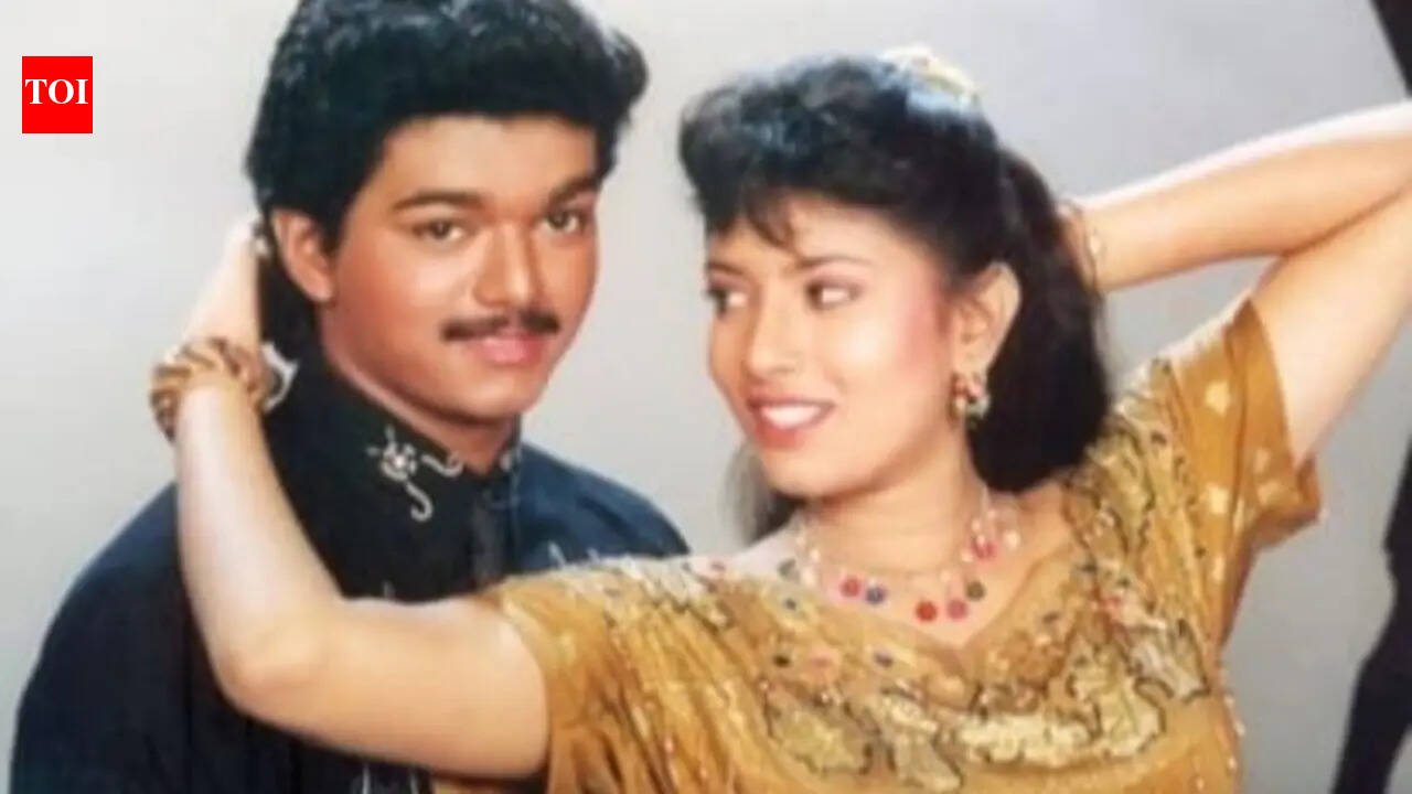 Did you know ‘Palayathu Amman’ actress Sanghavi once shared screen space with Vijay in Coimbatore Mappillai?