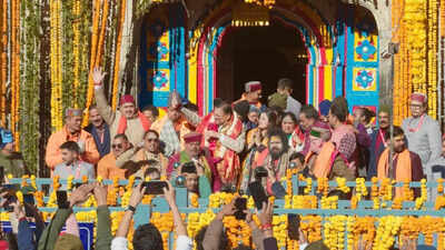 Thousands flock in as Kedarnath portals open for pilgrims with grand ceremony