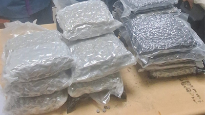 4 arrested at Delhi airport with drugs worth Rs 9cr seized