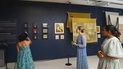  Reimagining access through Khadi and craft