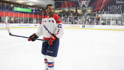  Friend speaks up about FBI director amid raging controversy