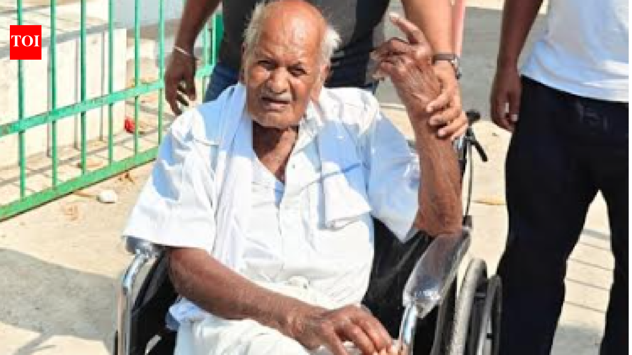 Man aged 107 casts his 72nd vote in Coimbatore