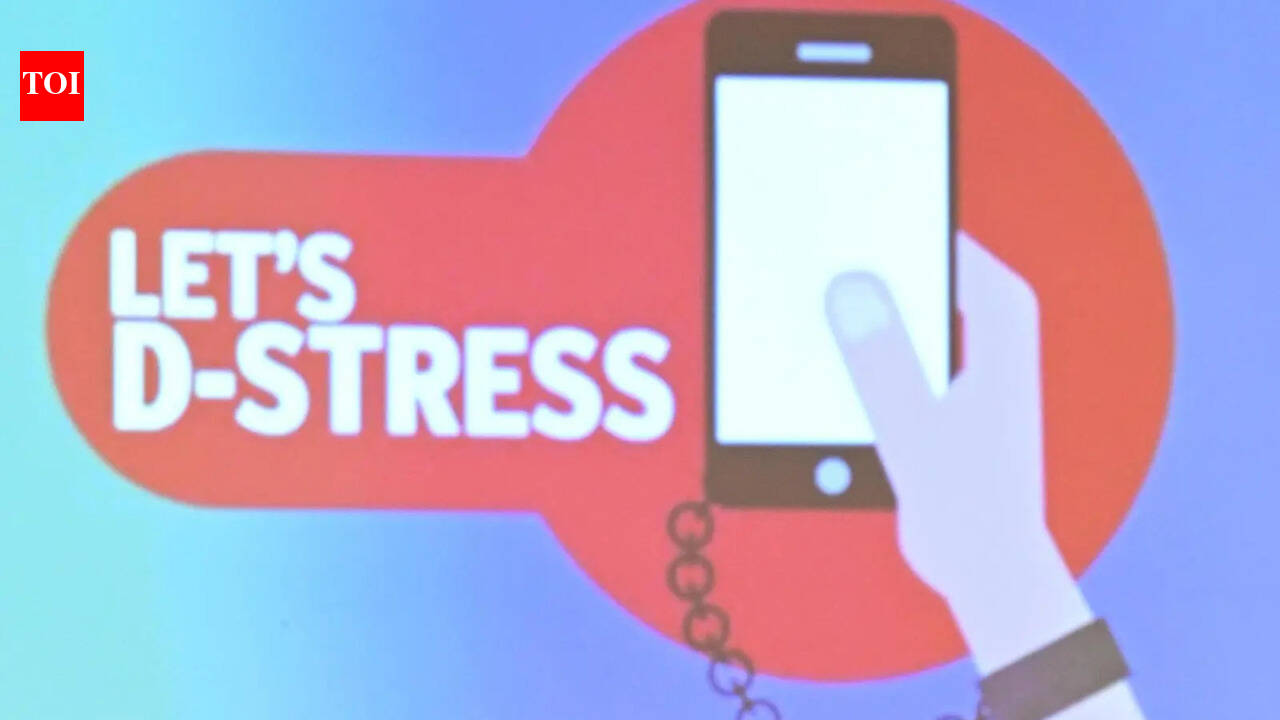 ‘Wall of habits’ at TOI’s ‘Let’s D-Stress’ initiative sparks community dialogue on screen addiction