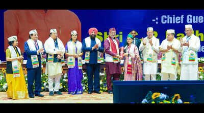 VP highlights India’s global role during Covid at AIIMS R’kesh convocation