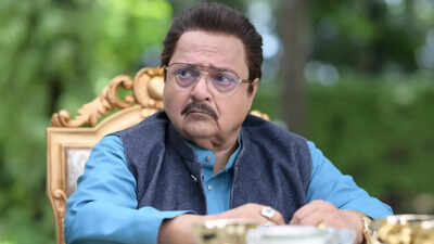 After Dhurandhar success, Rakesh Bedi gets Rs 1 crore bonus after impressing as Jameel Jamali in Ranveer Singh starrer franchise