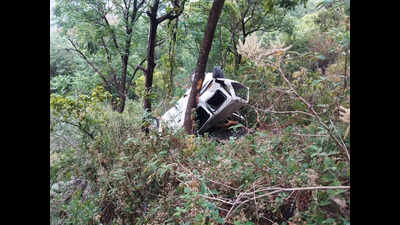 11 killed, 2 injured in 2 road accidents in Uttarakhand within 24 hours