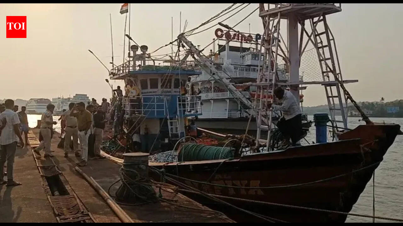 Four seized trawlers go missing from Panaji jetty