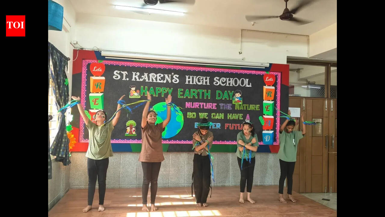 Students shine at interschool English debate competition