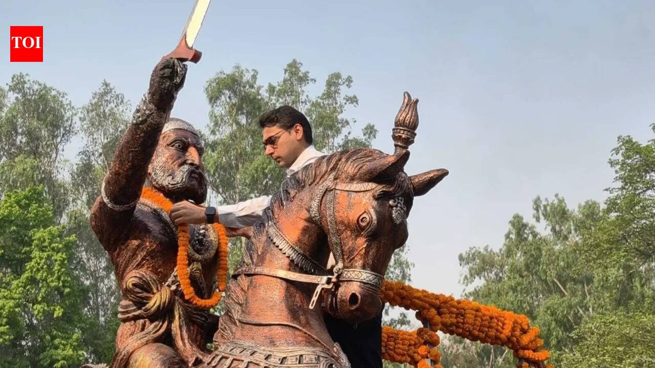 Veer Kunwar Singh Vijayotsav celebrated with grandeur