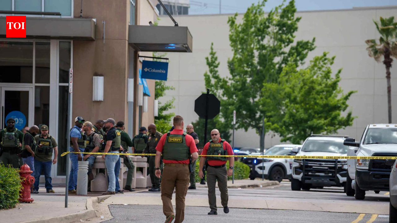 One killed, five injured in shooting at Mall of Louisiana food court