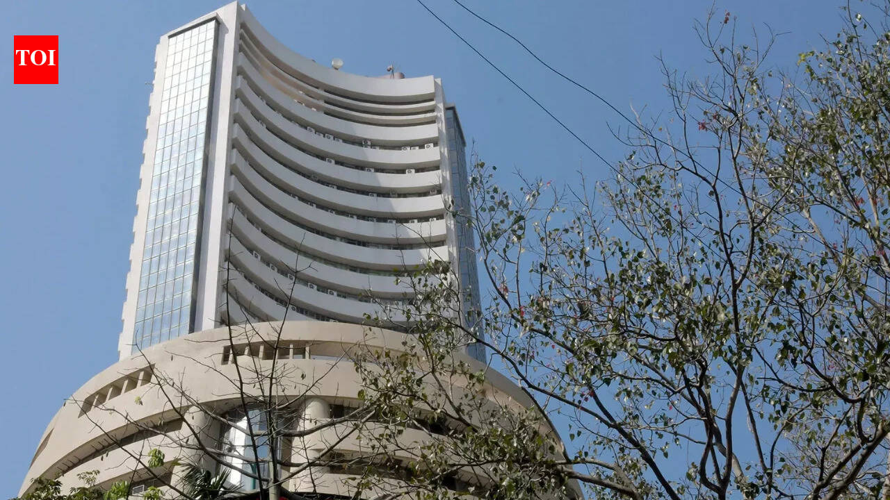 Peace talks in limbo, crude rise hits D-St, sensex slides
