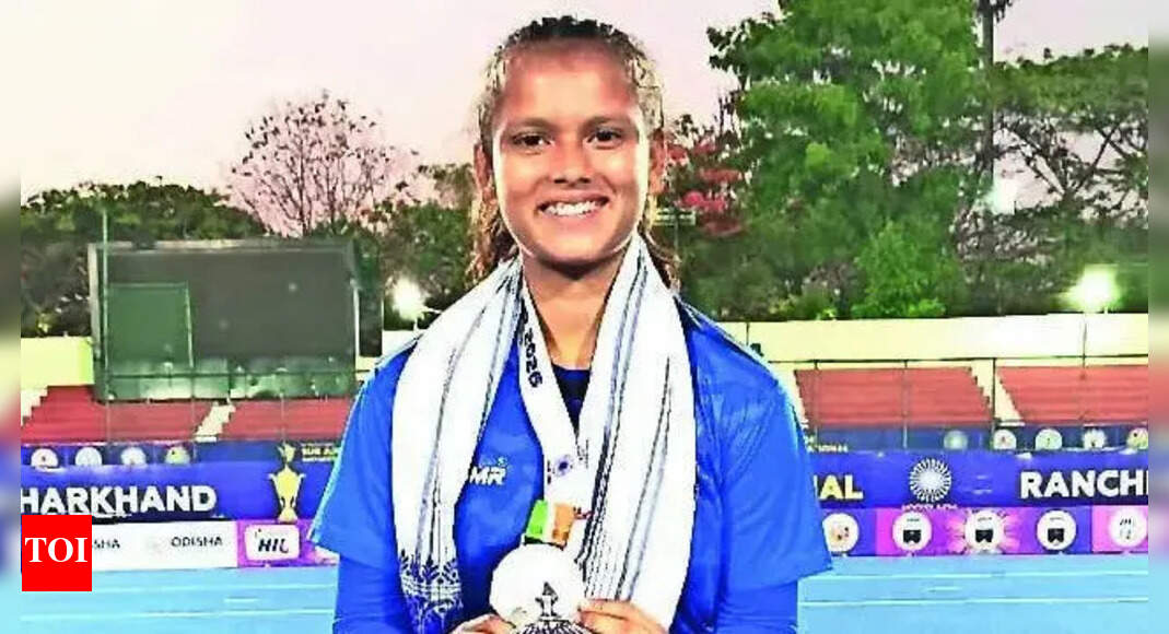 Daily-wager's daughter Nausheen Naz has no gear, eyes hockey Asia Cup