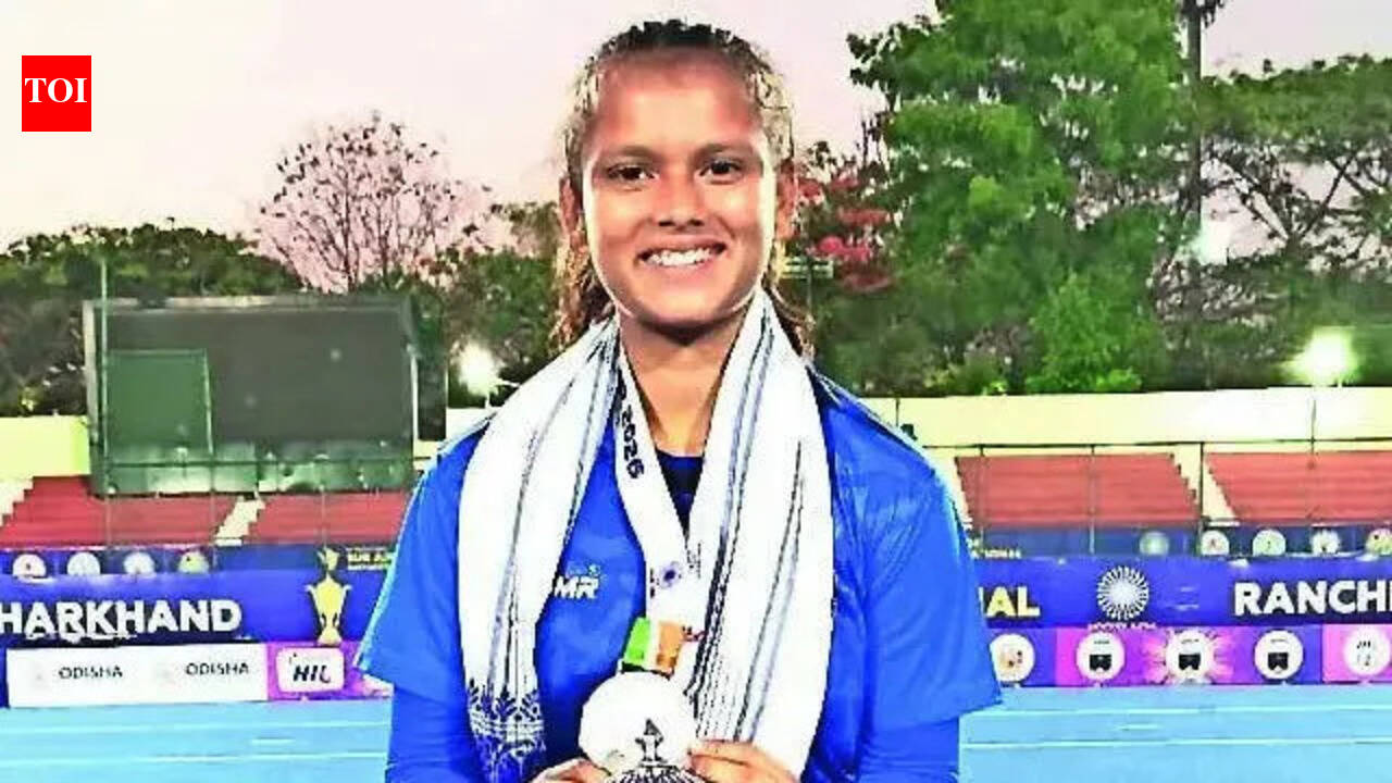 Daily-wager’s daughter Nausheen Naz has no gear, eyes hockey Asia Cup