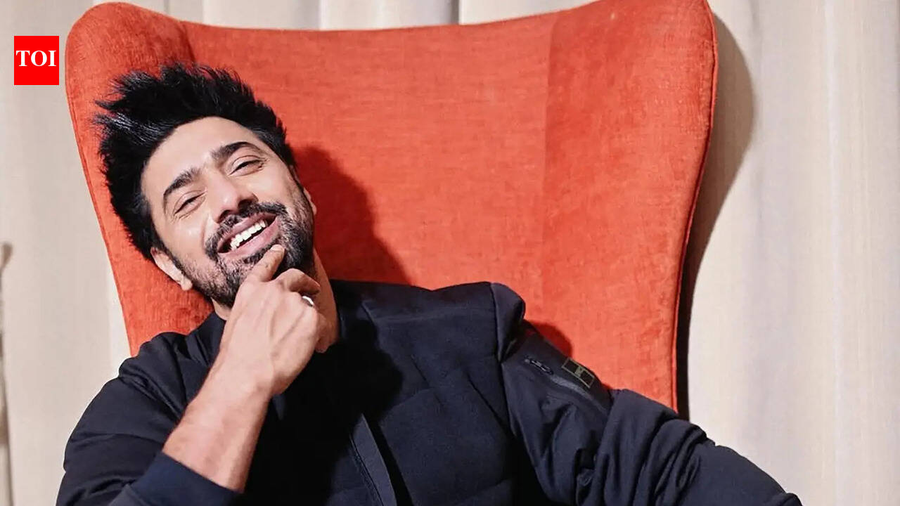 Dev and Dadagiri? It may just happen