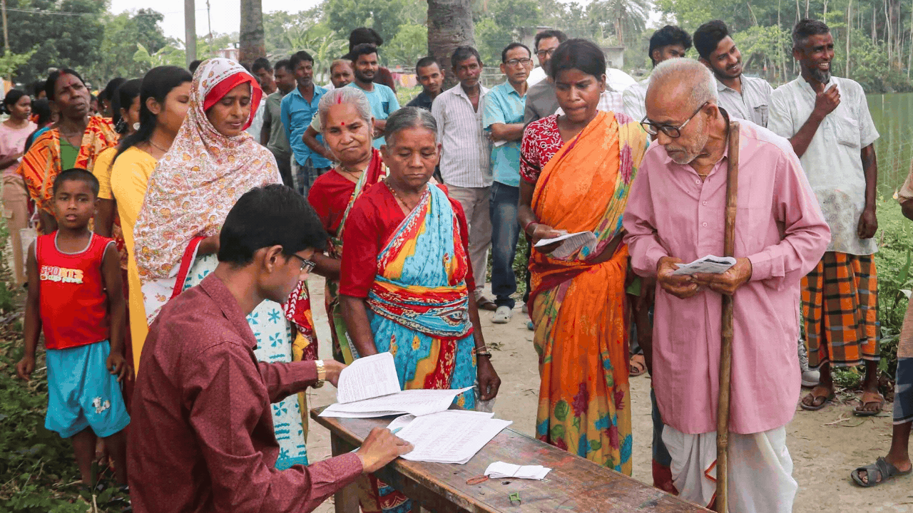 West Bengal Election: 'Can’t change orders every day': SC refuses to hear pleas of poll staff excluded from voter rolls in Bengal | India News - The Times of India