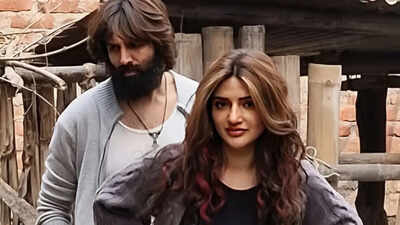 Anurag Basu shares update on Kartik Aaryan and Sreeleela's film, will release in 2026: ' The shoot is progressing well'