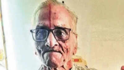 95-yr-old who campaigned for Kamaraj votes