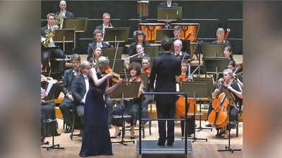 Believe it or not: When the music rises to a cresendo, the violin flies!