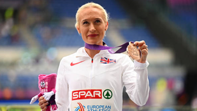 Who is Calli Hauger-Thackery? British runner who ran Boston Marathon while 22 weeks pregnant inspires sporting world