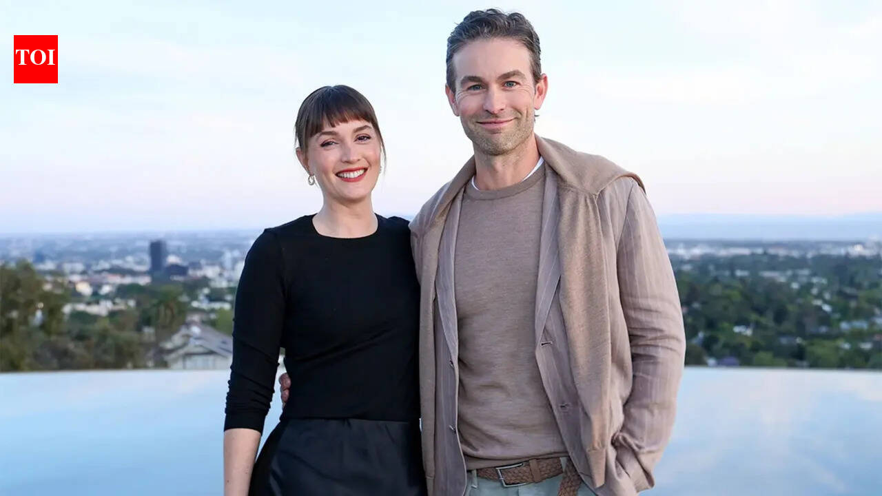 'Gossip Girl' stars Leighton Meester and Chace Crawford reunite as fans heap praise on Blair and Nate: 'Aging like fine wine'