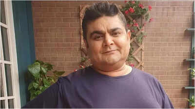 Deven Bhojani avoided greeting Shah Rukh Khan on ‘Dubki’ sets due to ‘arrogant’ rumours: ‘Heard he threw tantrums’ | – The Times of India