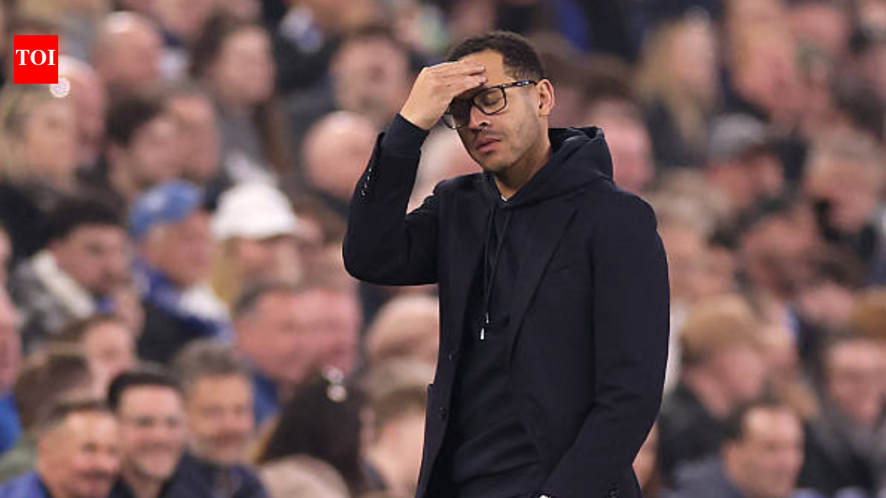 “Spent £1+ billion to go backwards”: Liverpool legend mocks Chelsea owners, calls club an “expensive failed experiment” after Liam Rosenior sacking