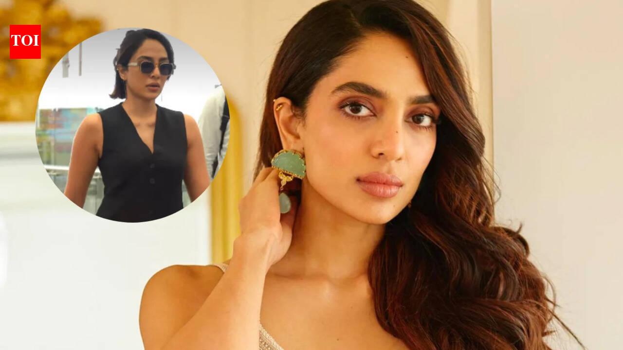 Sobhita Dhulipala spotted in chic black look at Hyderabad airport - Watch