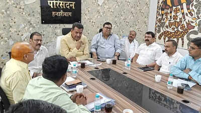 MP raps officials over frequent power cuts in Hazaribag