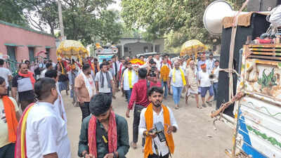 500 vehicles, 50 drones mark grand last journey of 95-year-old