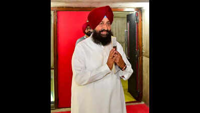 AAP’s split exposes politics of power and plunder: Bajwa