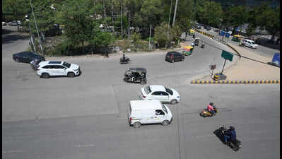 Then city lanes, now highways: E-ricks turn last-mile lifeline into a lawless ride