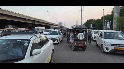 Then city lanes, now highways: E-ricks turn last-mile lifeline into a lawless ride