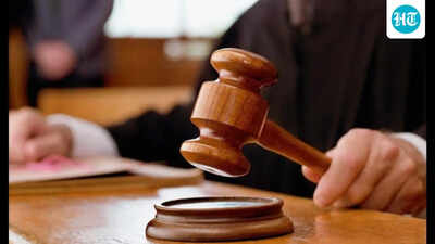 Tour company told to pay Rs 9.8L to 15 people for cancelled trip